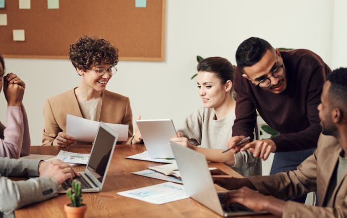 Stitch — Threads Strategist